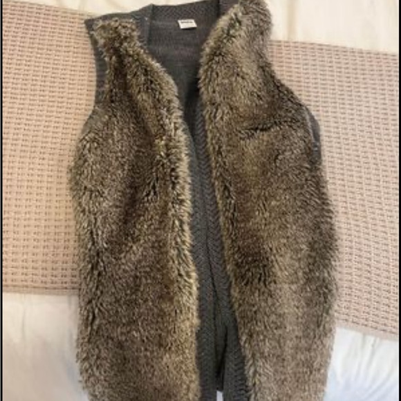 Fur vest - Picture 1 of 1